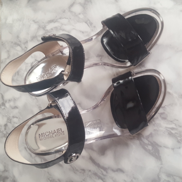 Michael Kors Lani Sandals, Black - Size 9M - Picture 1 of 13